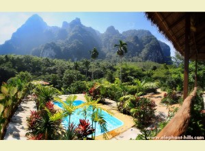 elephant-hills-luxury-tented-camp-thailand-035-300x220 Tented Camp In Thailand