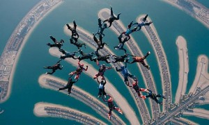 skydive1122_1_innerbig-300x180 Ski Diving in Dubai - Taking Skydiving and Skiing to New Heights