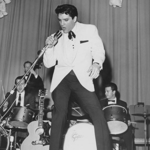 10710576_10152785907213792_5662354741424461618_n-300x300 Elvis Presley-Long Live the King of Rock & Roll