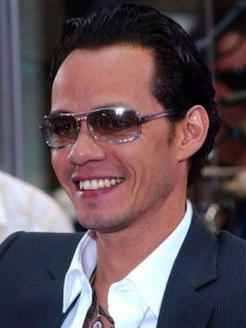 b6E5BCQkOXlxT1E4nHRyOpehuYU-225x300 It's Been a Sizzling Ride for Salsa King Marc Anthony