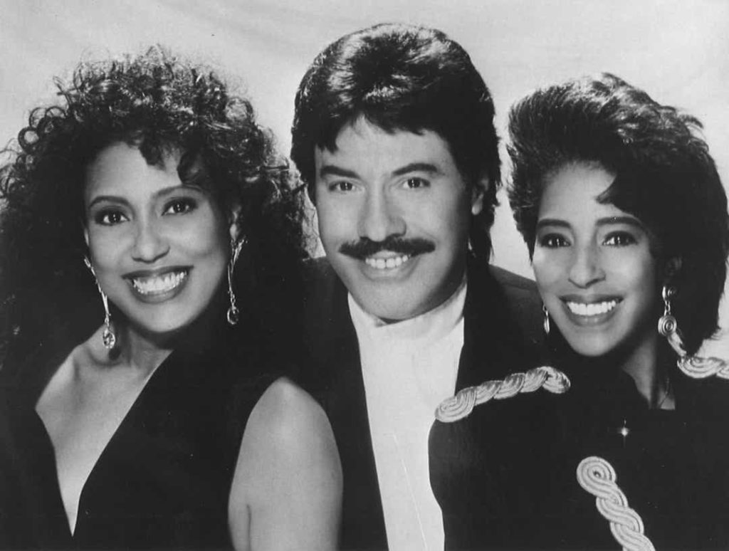 tony-orlando-with-dawn-1024x774 Tony Orlando: The Legend that Echoes Through the Ages